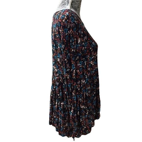 AMERICAN EAGLE OUTFITTERS Floral Top Women’s SIZE Small Long Sleeves - Picture 7 of 10